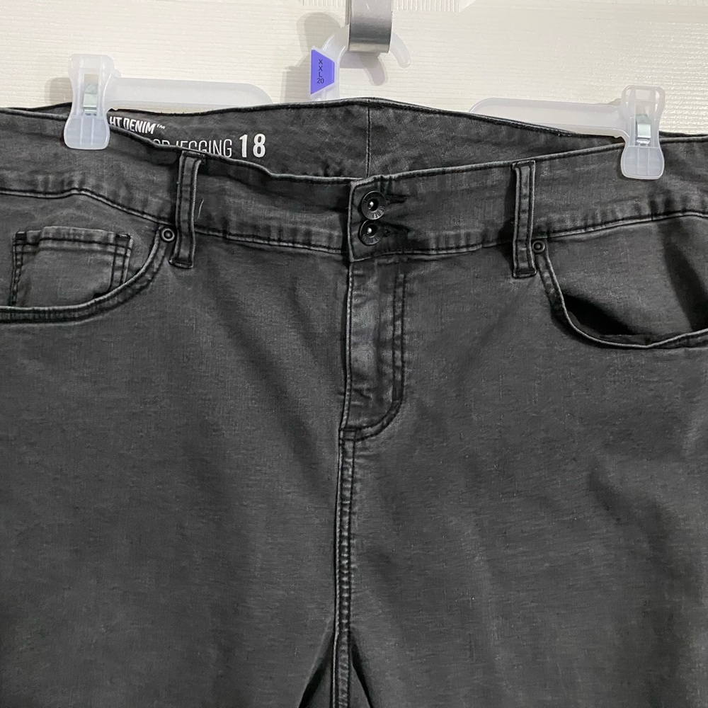 Hot Topic Womens Ultra Hi-Rise Cropped Jeggings Sz 18